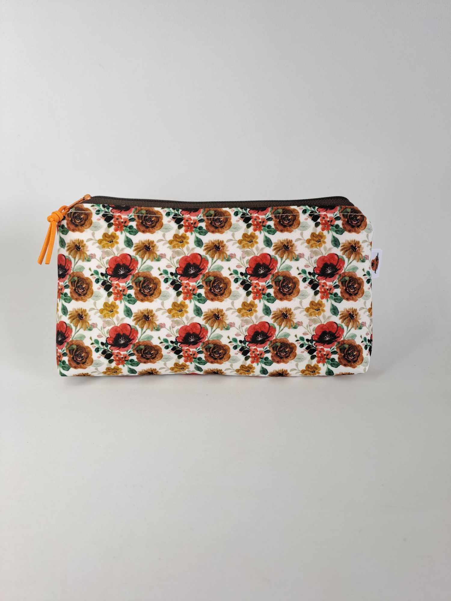 440832120_3306332046327409_5566264419758778045_n Necessaire M05 - Image 1
